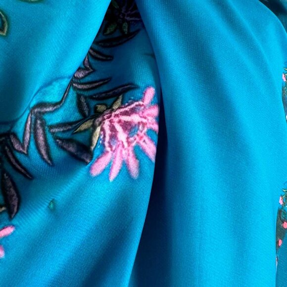 Hawaiian Sand Dollars Pschedelic Blue Extra Large Chiffon Scarf Wrap - Picture 4 of 12